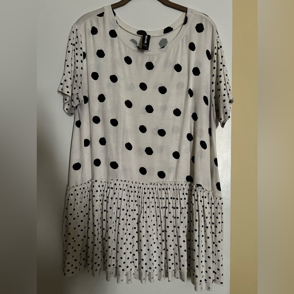 Agnes & Dora Polka Dot Ruffle Too Xl